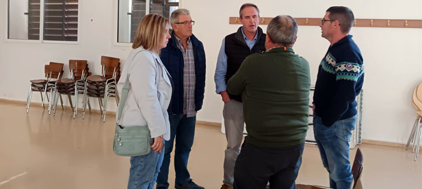 La portavoz del PP en Cabanes, Lucía García, considera la iniciativa como “un sistema novedoso que tendría un beneficioso impacto en una localidad como la nuestra, con ganaderías”