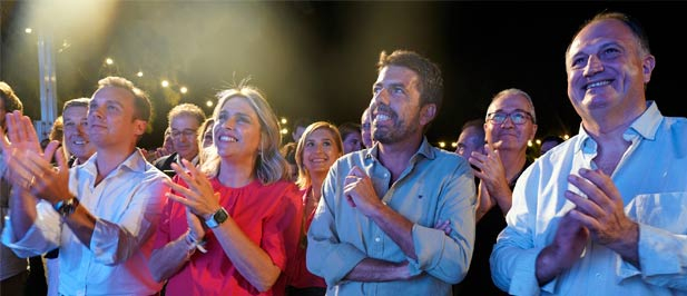 Frente “al olvido al que nos relega el Gobierno de España”, Marta Barrachina sitúa a la provincia como “un puerto de esperanza, de crecimiento y de futuro”. “Nuestros ciudadanos deciden su futuro y exigen hechos frente a promesas incumplidas”.