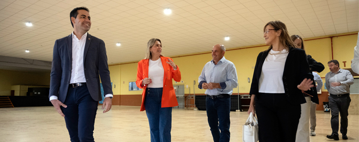 Marta Barrachina: "Salzadella verá mejorado el espacio multifuncional gracias al compromiso de la Diputación de Castellón por estar al lado de los 135 municipios con ayudas reales, fruto de la proximidad y la escucha activa"