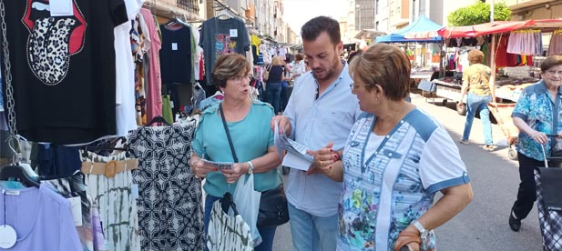 Plantean que “por encima de las siglas están nuestros vecinos” y proponen realizar un estudio de situación de las zonas más sensibles y que exigen un estacionamiento más fluido. En base al informe, proponen crear tasas por temporada y otras por horas