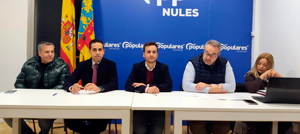 La asamblea cuenta con la presencia del vicesecretario general de Organización del PPCS, Héctor Folgado, el presidente local del PP en Nules, José Adsuara, y afiliados que ponen en valor la necesidad de practicar la "política de la calle"