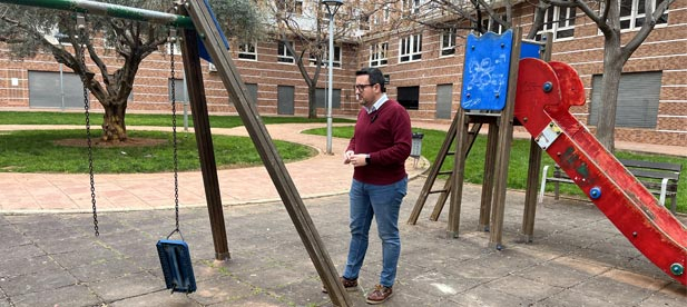 “Las familias no necesitan más anuncios, sino acciones. A pesar de ser uno de los acuerdos del pacto de gobierno PSOE-Compromís, todo sigue igual”, lamenta el líder del PP