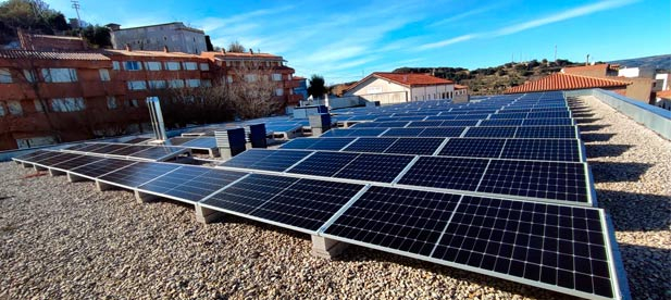 La Diputación de Castellón invierte cerca de 30.000 euros en la mejora de la eficiencia energética del balneario con una inversión directa que ya está operativa. 