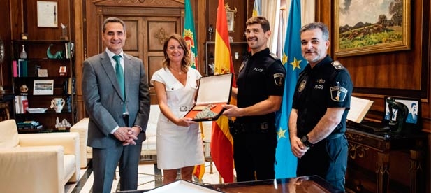 Marqués pertenece al grupo de 17 agentes que tomaron posesión como funcionarios de carrera el pasado mes de junio y que se han incorporado recientemente al cuerpo de la Policía Local del Ayuntamiento de Castellón