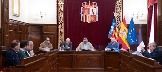 "La apuesta por la Escuela Taurina es un testimonio tangible del compromiso que tiene este equipo de gobierno con el respaldo a la tauromaquia, un rasgo esencial de la identidad castellonense", defiende la presidenta, Marta Barrachina